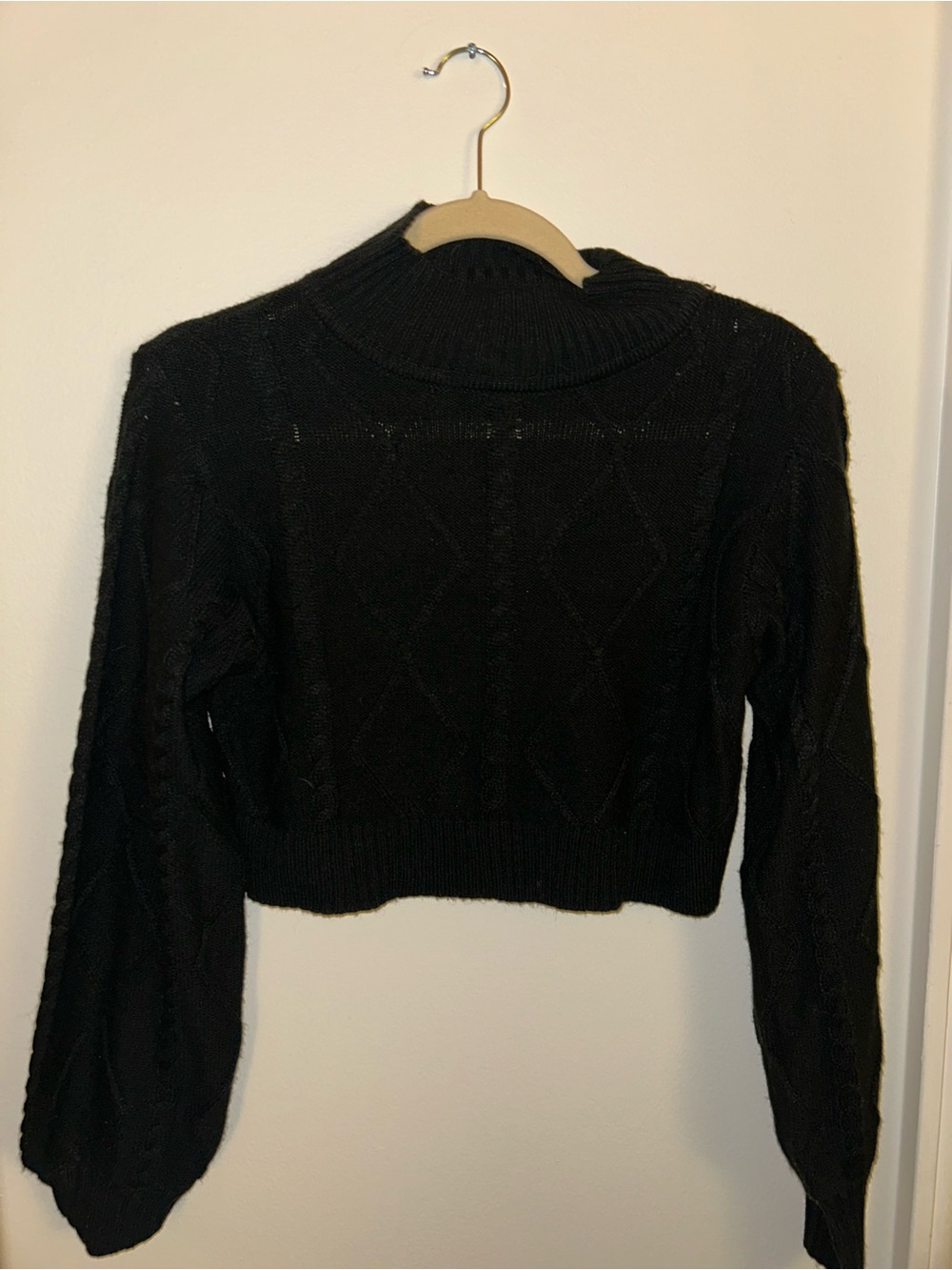 SHEIN Black Cropped Cable Turtleneck Sweater